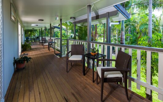 King Reef Apartments