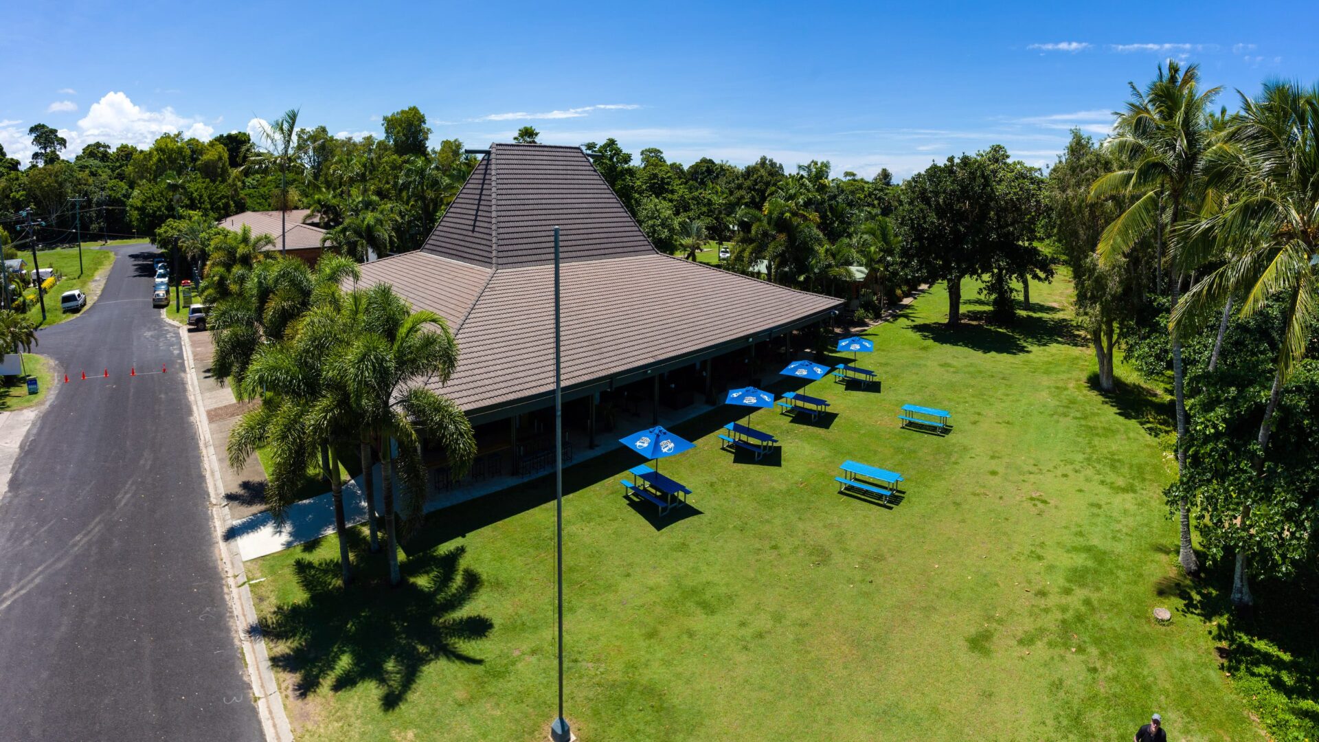 King Reef Resort Pub