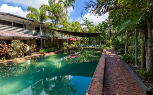 King Reef Resort Swimming Pool